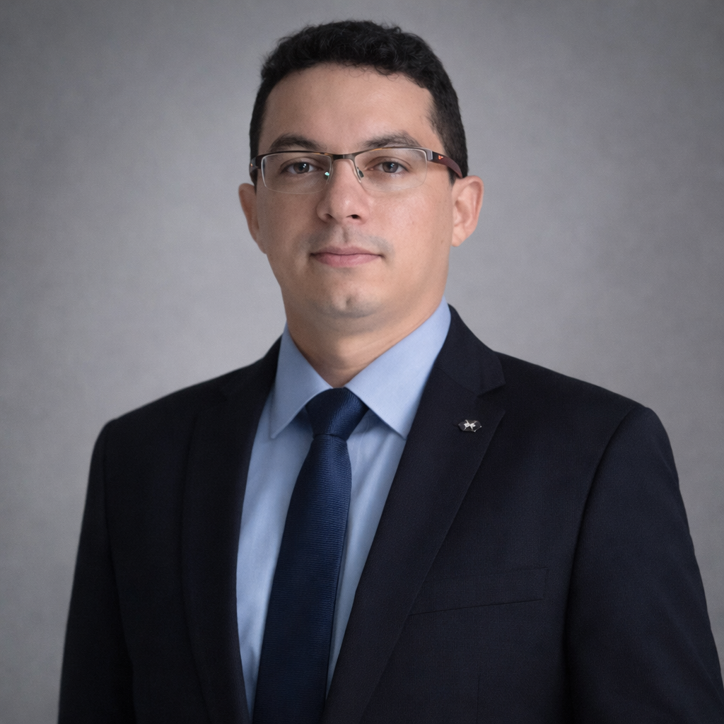 Retrato profissional do professor Silimar Costa